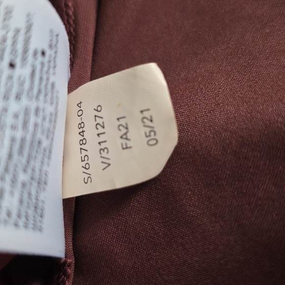 Athleta Ultimate Train Top in Spiced Cabernet Size 2X - Picture 10 of 10